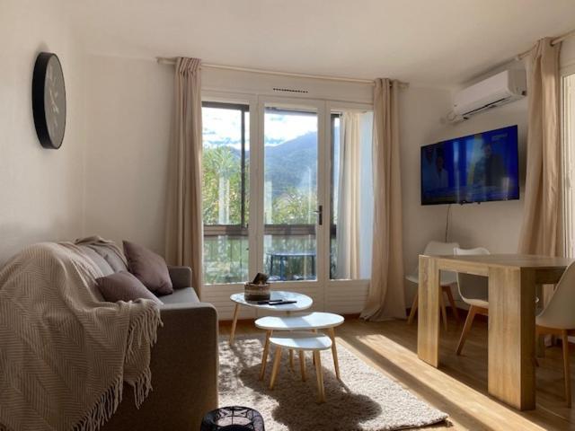 Studio 33 M2 , Climatise, Parking Exterieur Prive Gratuit Амели-ле-Бен-Палальда Экстерьер фото
